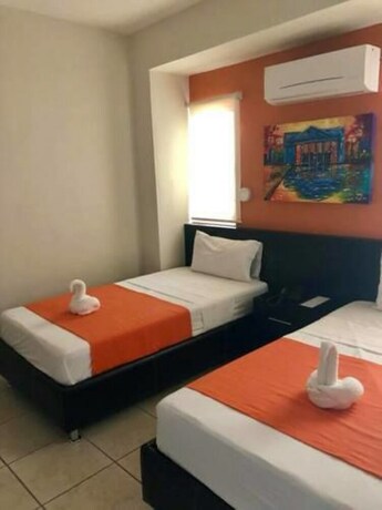 Imagen de la habitación del Hotel Belisario, Guadalajara. Foto 17