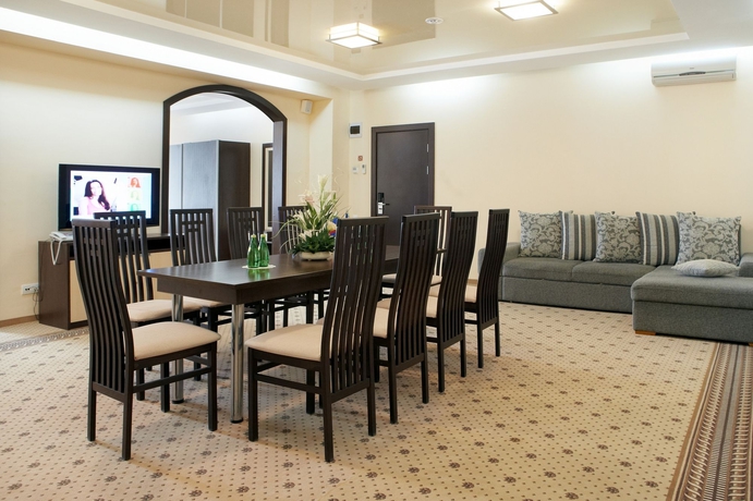 Imagen de los interiores del Hotel Beliy Gorod. Foto 16