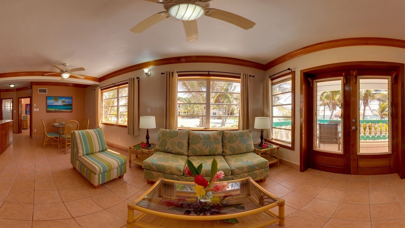 Imagen de los interiores del Hotel Belizean Shores Resort. Foto 11