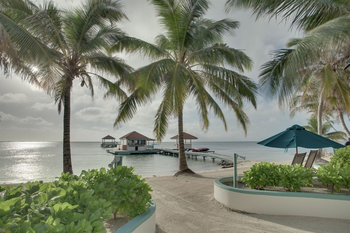 Imagen de los exteriores del Hotel Belizean Shores Resort. Foto 9