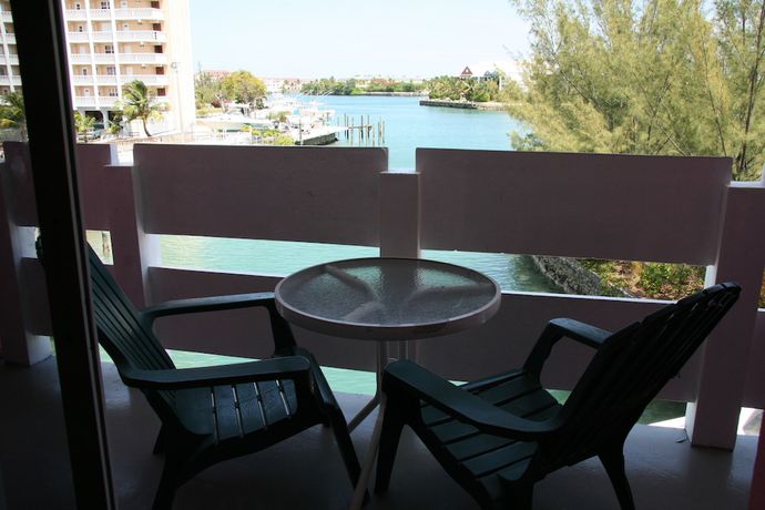 Imagen de la habitación del Hotel Bell Channel Inn. Foto 11