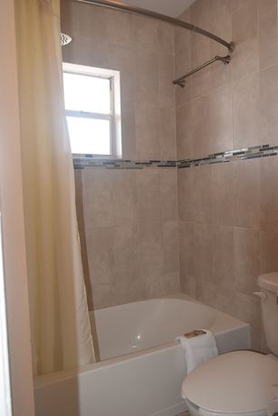 Imagen de la habitación del Hotel Bell Channel Inn. Foto 12