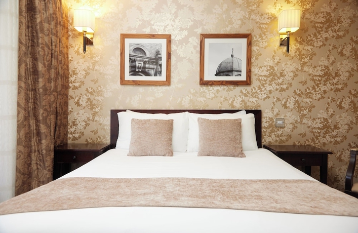 Imagen de la habitación del Hotel Bell Hotel and Inn by Greene King Inns. Foto 4