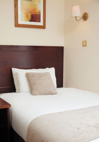 Imagen de la habitación del Hotel Bell Hotel and Inn by Greene King Inns. Foto 5