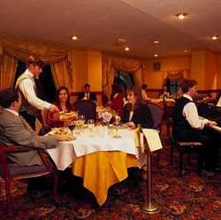 Imagen del bar/restaurante del Hotel Bell House, Gerrards Cross. Foto 2