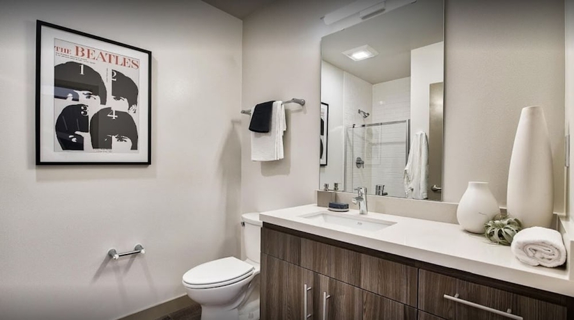 Imagen de la habitación del Hotel Bell Overlake. Foto 9