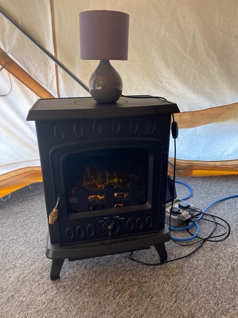 Imagen de la habitación del Hotel Bell Tent Glamping. Foto 4