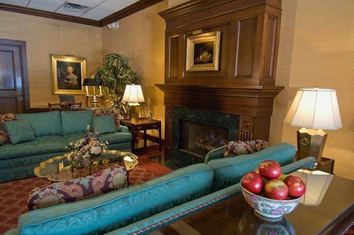 Imagen de la habitación del Hotel Bell Tower. Foto 11