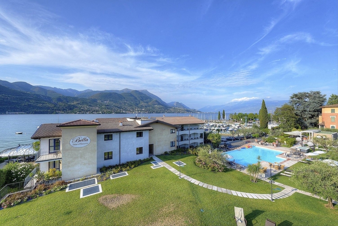 Imagen de los exteriores del Hotel Bella And Restaurant. Foto 9