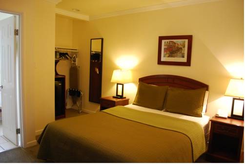 Imagen de la habitación del Hotel Bella Capri Inn. Foto 13