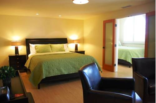 Imagen de la habitación del Hotel Bella Capri Inn. Foto 15