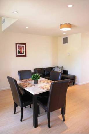 Imagen de la habitación del Hotel Bella Capri Inn. Foto 16