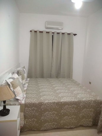 Imagen de la habitación del Hotel Bella Casa Flat Service. Foto 6