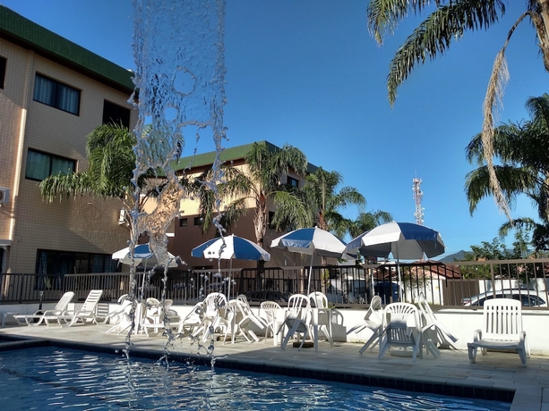 Imagen de la piscina del Hotel Bella Casa Flat Service. Foto 18