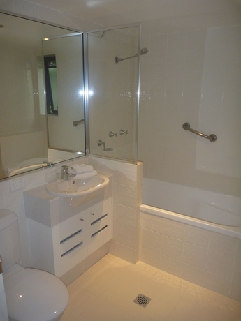 Imagen de la habitación del Hotel Bella Casa Noosa. Foto 4