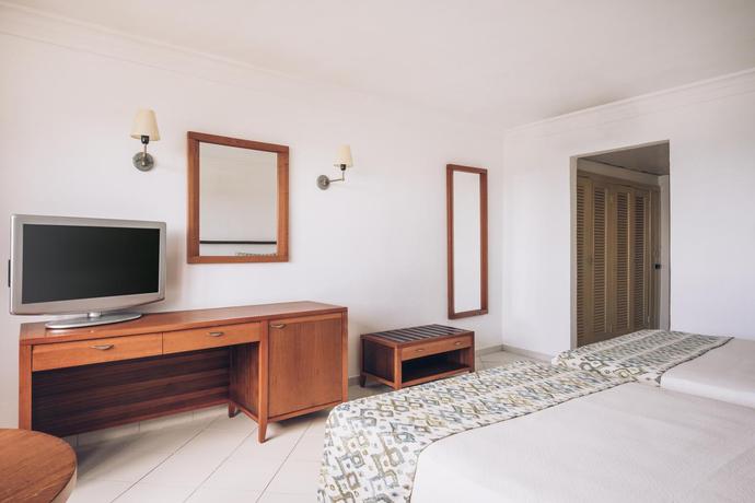 Imagen general del Hotel Bella Costa. Foto 8