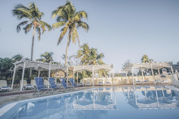 Imagen general del Hotel Bella Costa. Foto 16