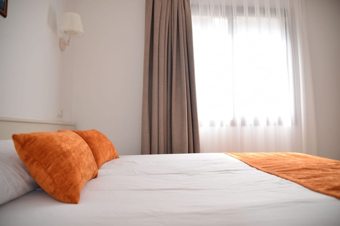 Imagen de la habitación del Hotel Bella Dolores. Foto 10