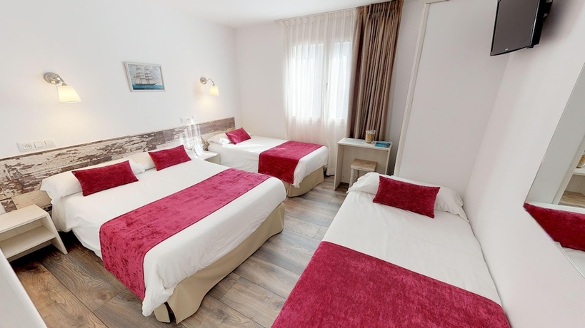 Imagen de la habitación del Hotel Bella Dolores. Foto 19