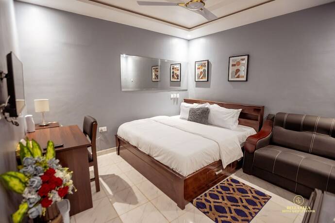Imagen de la habitación del Hotel Bella Ella. Foto 14