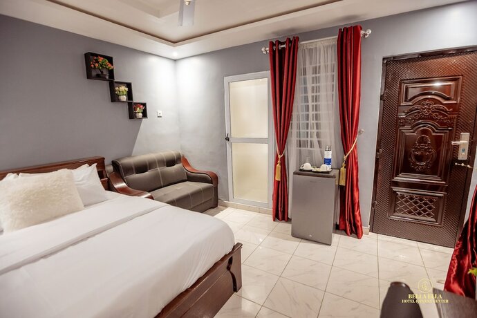 Imagen de la habitación del Hotel Bella Ella. Foto 15