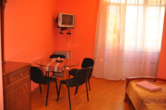 Imagen de la habitación del Hotel Bella, Ereván. Foto 8