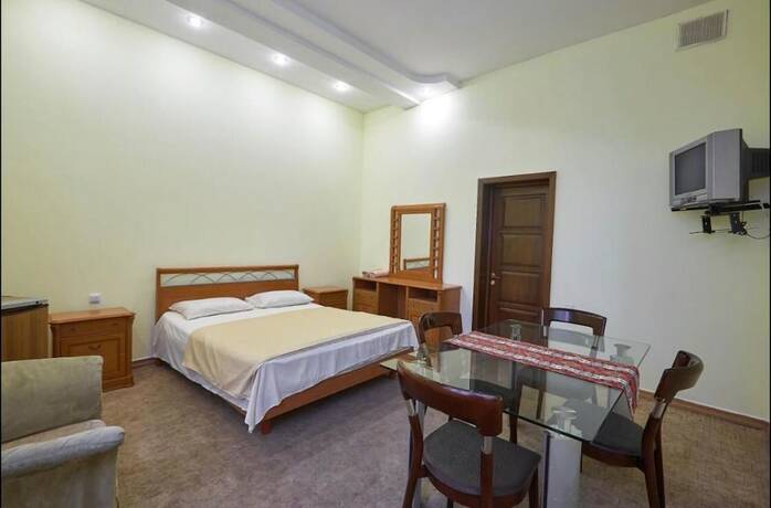 Imagen general del Hotel Bella, Erev&aacute;n. Foto 6