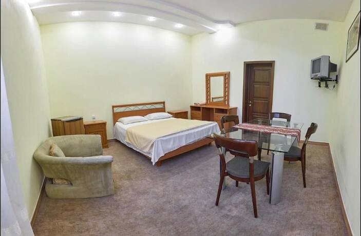 Imagen general del Hotel Bella, Erev&aacute;n. Foto 14