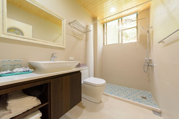 Imagen de la habitación del Hotel Bella Forest. Foto 27