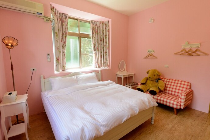 Imagen de la habitación del Hotel Bella Forest. Foto 28