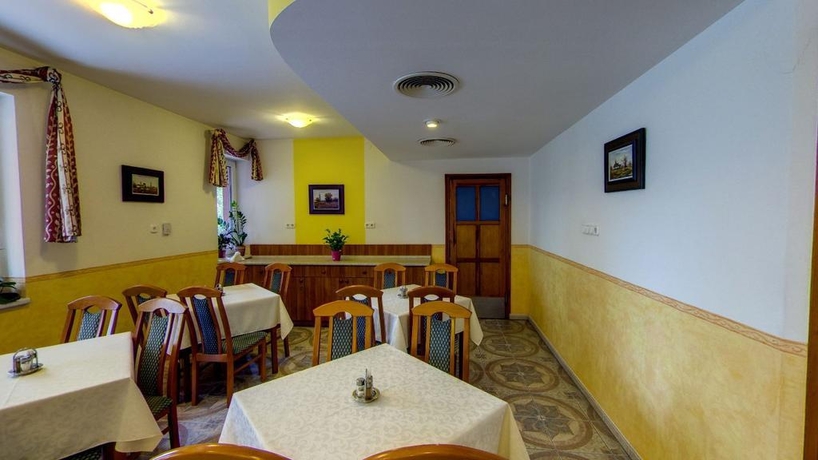 Imagen general del Hotel Bella Hotel, SZEGED. Foto 12