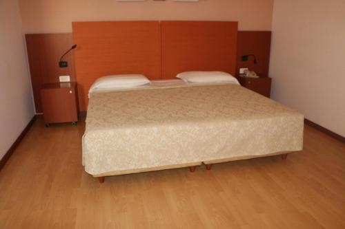 Imagen de la habitación del Hotel Bella Italia Palace. Foto 9