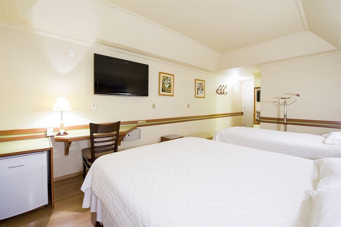 Imagen general del Hotel Bella Italia, Vila Maracan&atilde;. Foto 11