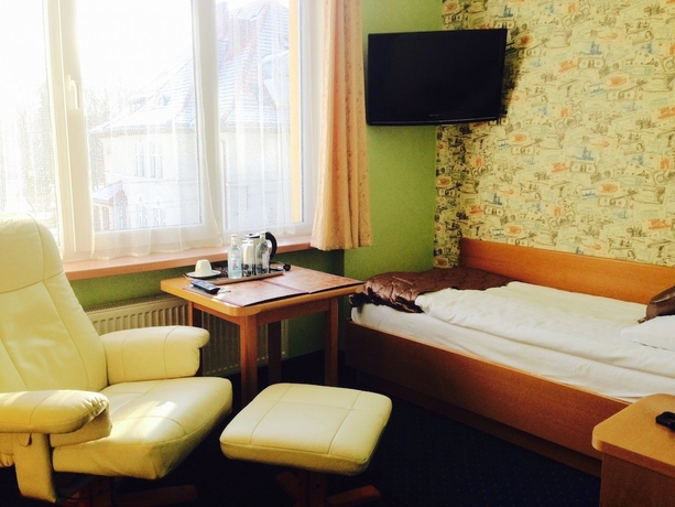 Imagen de la habitación del Hotel Bella, JELENIA G&Oacute;RA. Foto 10