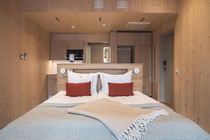 Imagen de la habitación del Hotel Bella Lake Resort. Foto 5