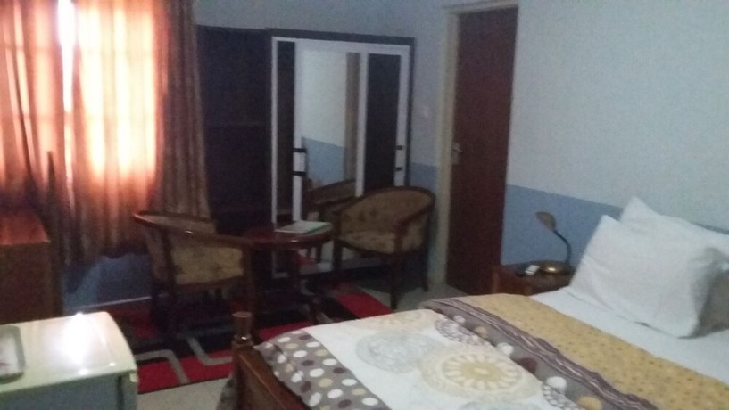 Imagen de la habitación del Hotel Bella Luxury. Foto 8