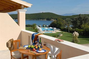 Imagen de los exteriores del Hotel Bella Mare. Foto 13