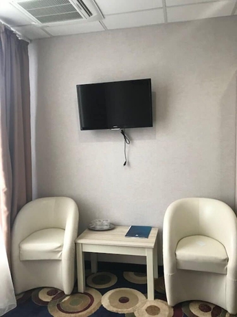 Imagen de la habitación del Hotel Bella Marina. Foto 7