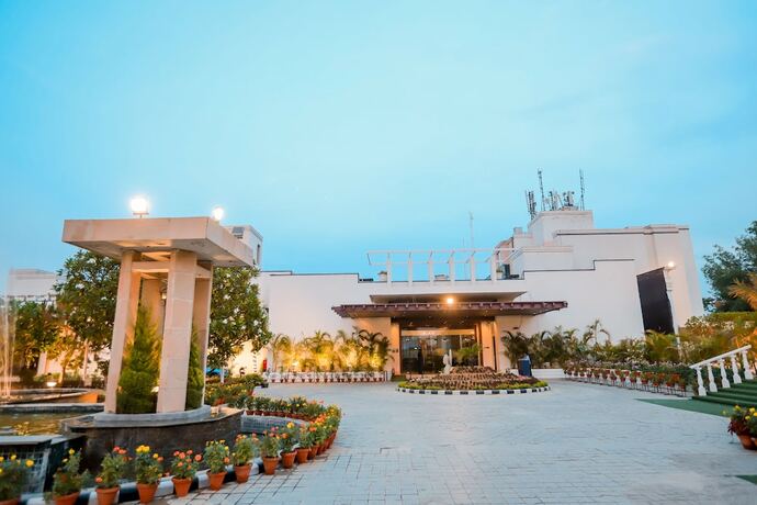 Imagen general del Hotel Bel-la Mondes Nh-8. Foto 12