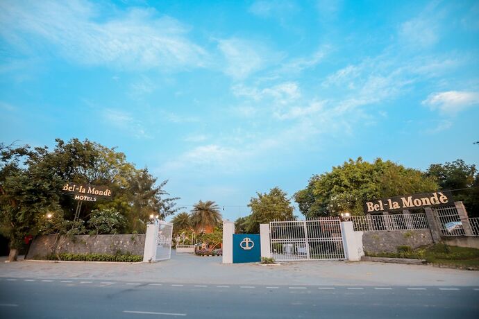 Imagen general del Hotel Bel-la Mondes Nh-8. Foto 13