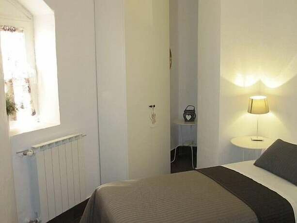 Imagen de la habitación del Hotel Bella Napoli, Foggia. Foto 11