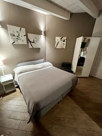 Imagen general del Hotel Bella Napoli, Foggia. Foto 9
