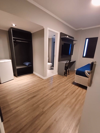 Imagen de la habitación del Hotel Bella Paulista. Foto 6