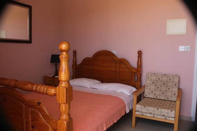Imagen de la habitación del Hotel Bella Rosa. Foto 8