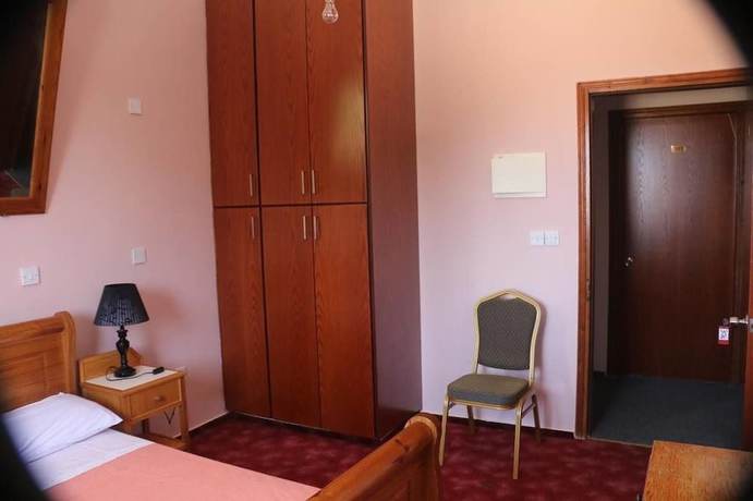 Imagen de la habitación del Hotel Bella Rosa. Foto 16