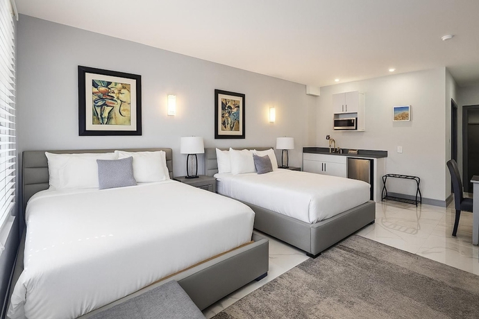 Imagen de la habitación del Hotel Bella Signature Suites. Foto 8