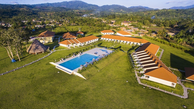 Imagen general del Hotel Bella Terra Laguna Azul Resort and Spa. Foto 1