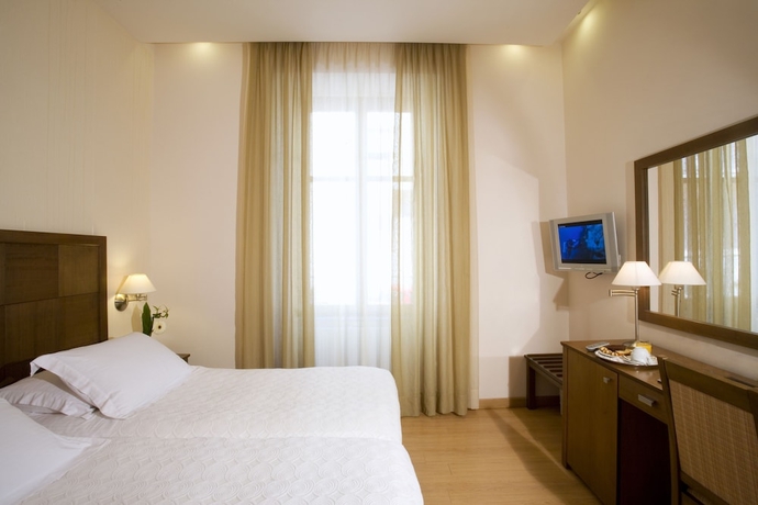 Imagen de la habitación del Hotel Bella Venezia, Corfu. Foto 15