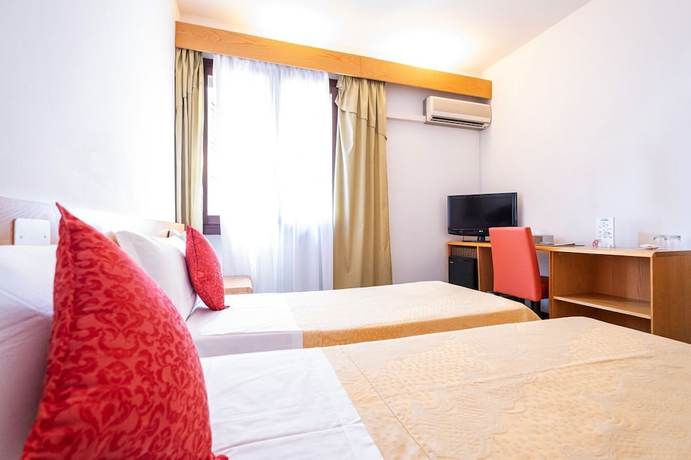 Imagen de la habitación del Hotel Bella Venezia, Latisana. Foto 10