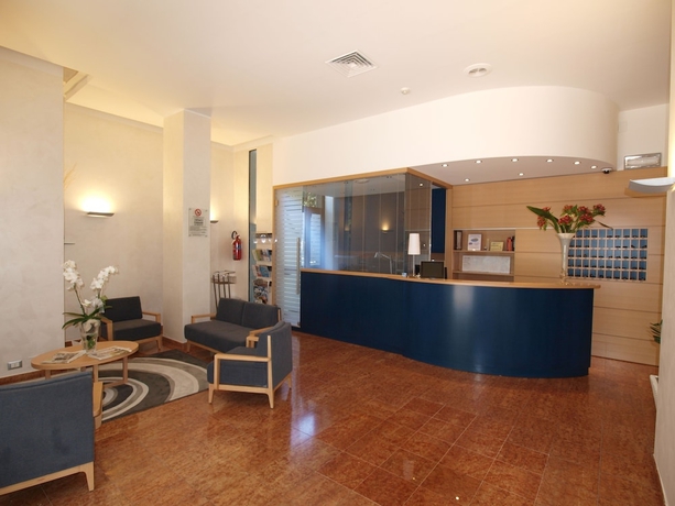 Imagen de los interiores del Hotel Bella Venezia Mare. Foto 18